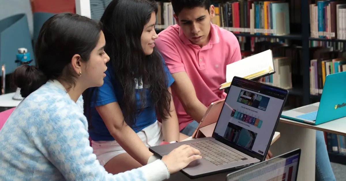 Herramientas Imprescindibles para Estudiantes de Arquitectura