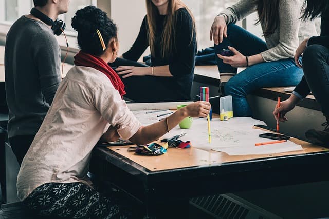 Cómo Crear un Entorno de Aprendizaje Inclusivo en Casa